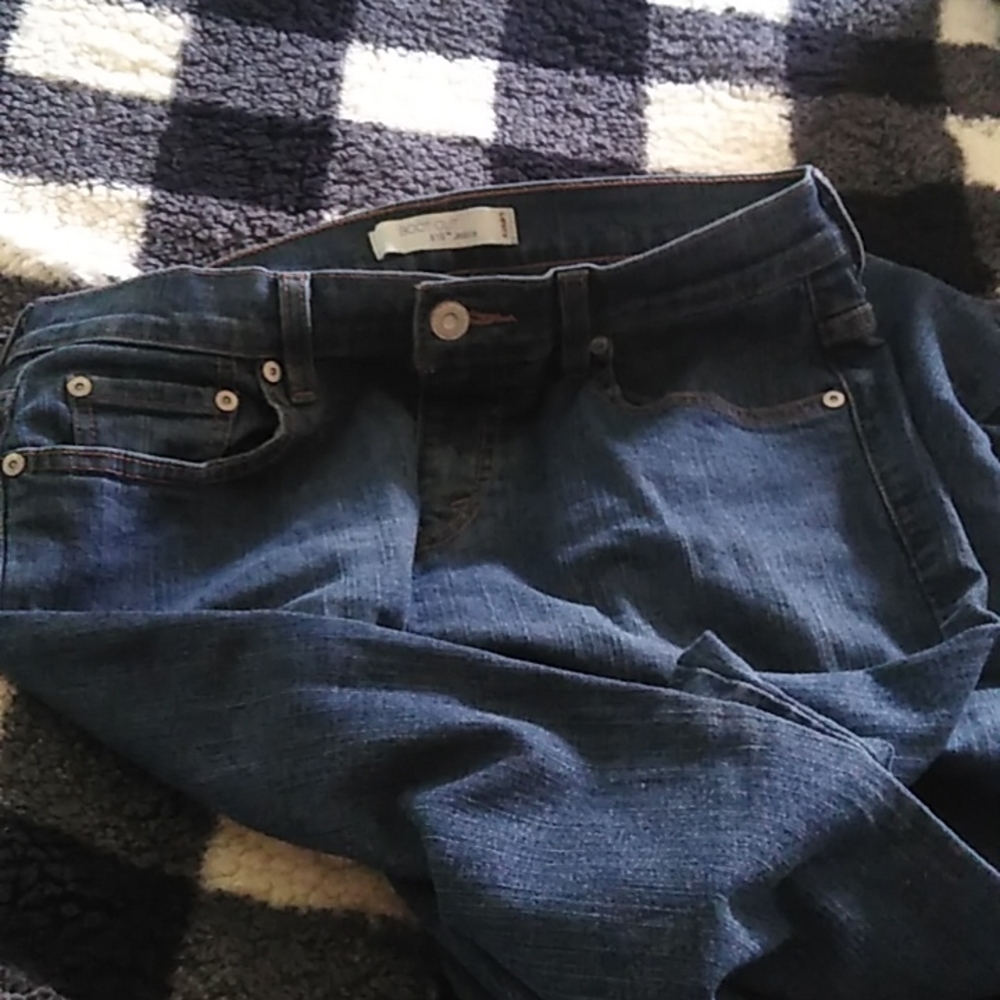 Levi's